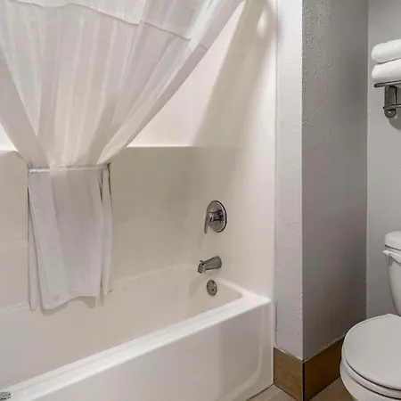 Comfort Inn & Suites Shelbyville Extérieur photo