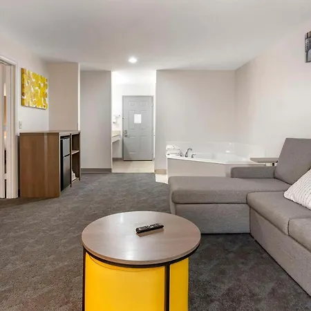 Comfort Inn & Suites Shelbyville Extérieur photo