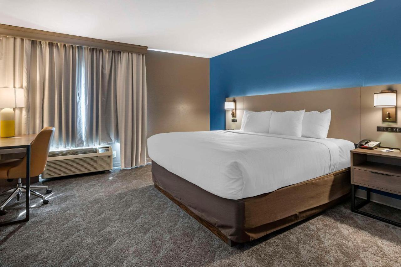 Comfort & Hotel 2*